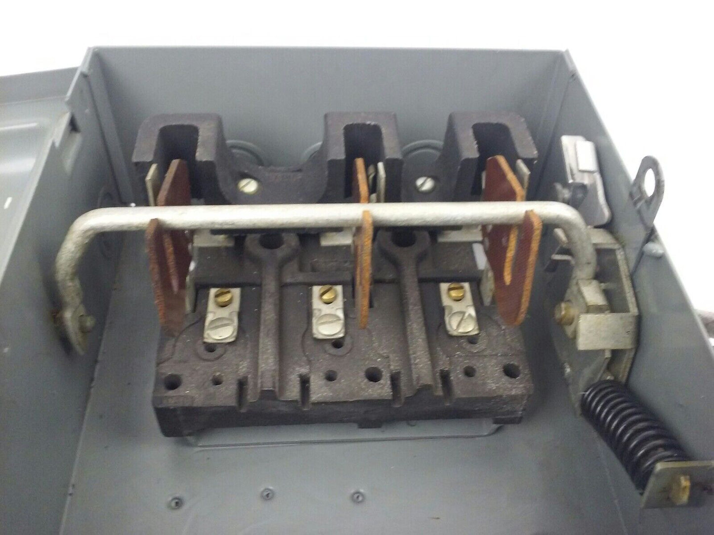 WESTINGHOUSE CAU-321 SAFETY SWITCH, 30A, 240V, STD HP 7.5 AC, 3P, TYPE ND, NEW