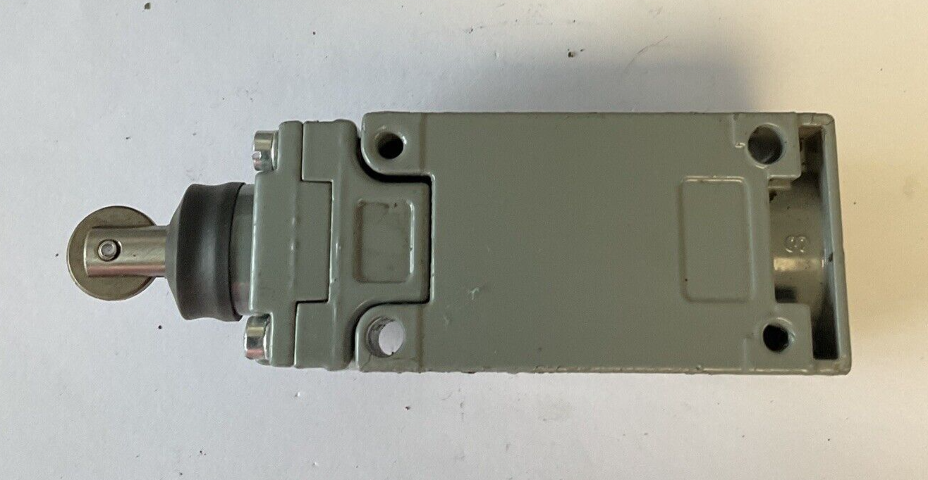SQUARE D 9007C62D LIMIT SWITCH SER.A TYPE 6P