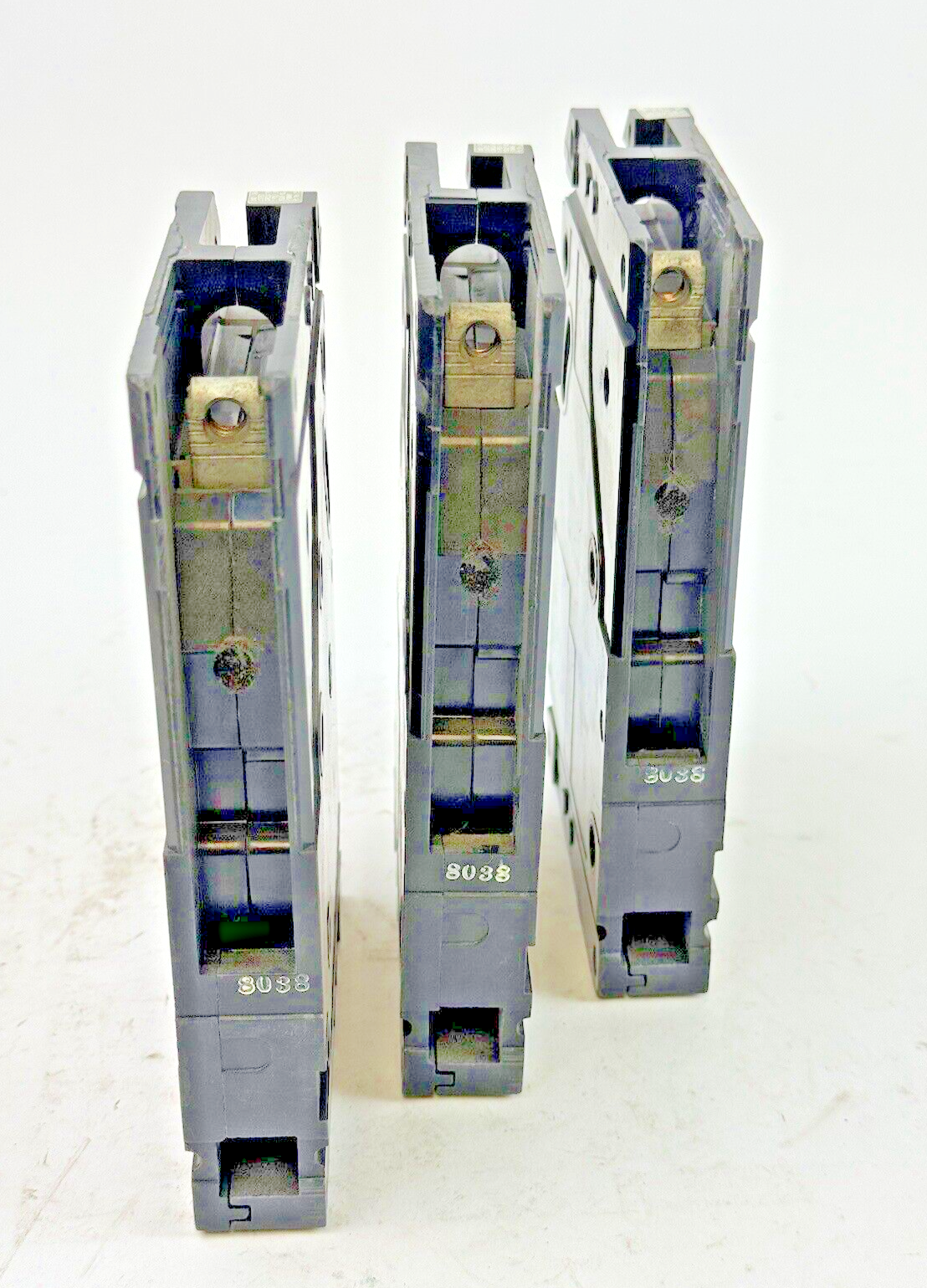 SIEMENS / ITE *BOX OF 3* - ED21B090 - CIRCUIT BREAKER - 1 POLE/120VAC/90A - NEW