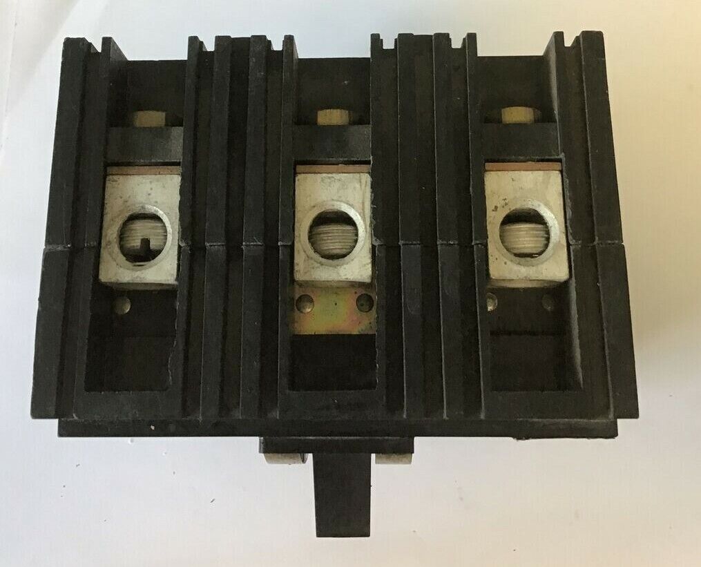 SQUARE D FAL-36004-M CIRCUIT BREAKER 4AMP 3POLE
