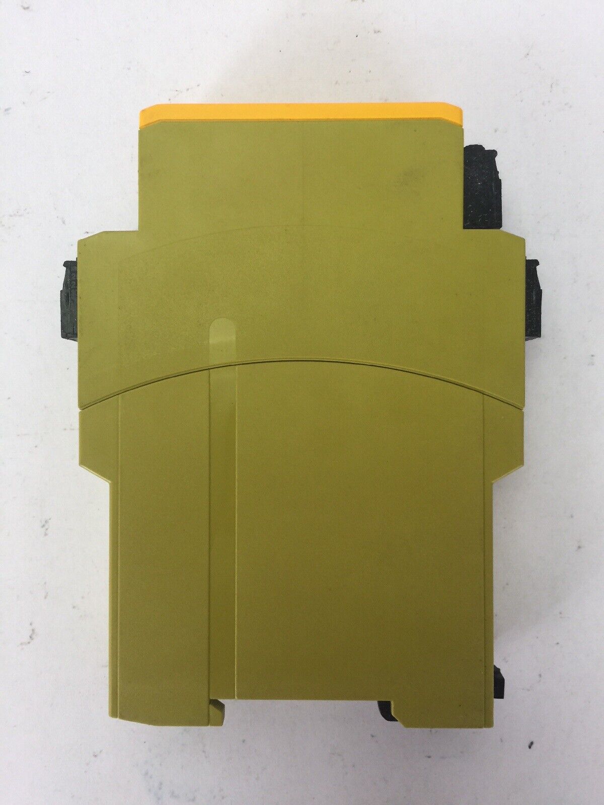 PILZ PZE X4P 24VDC 4n/o SAFETY RELAY 24VDC 2.5W