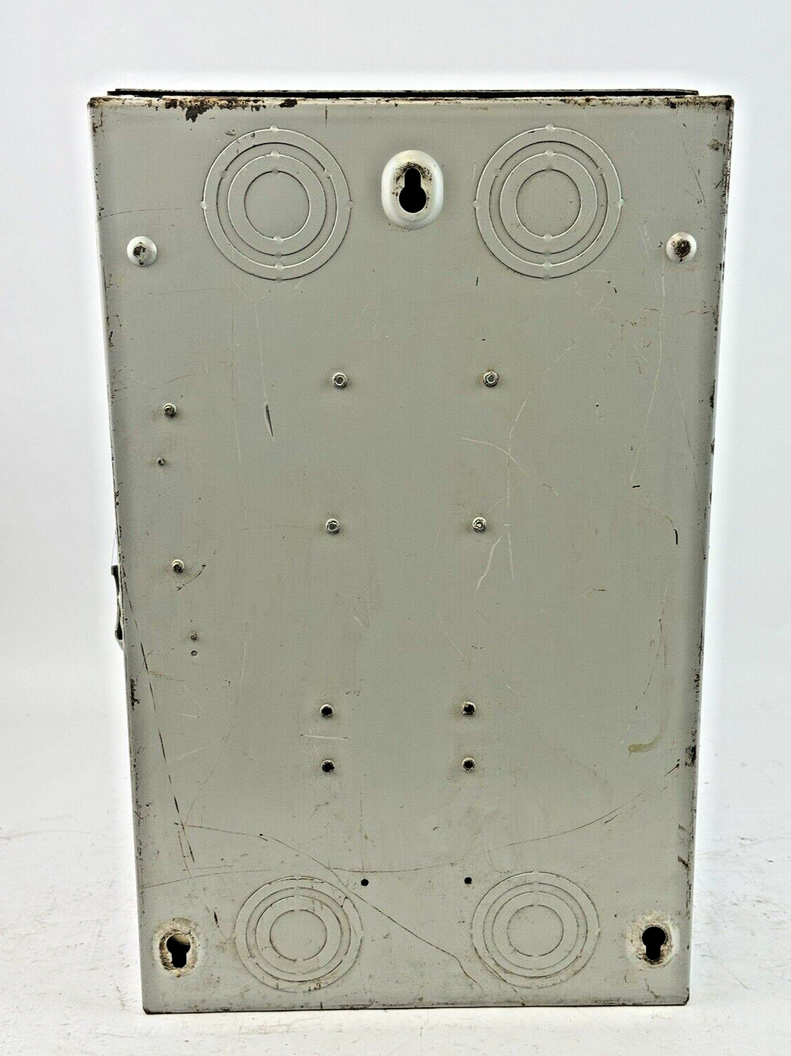 GE - TGN3324 MODEL 6 - SAFETY SWITCH NON-FUSIBLE - 200A/ 240VAC/ 3 POLE/ TYPE 1