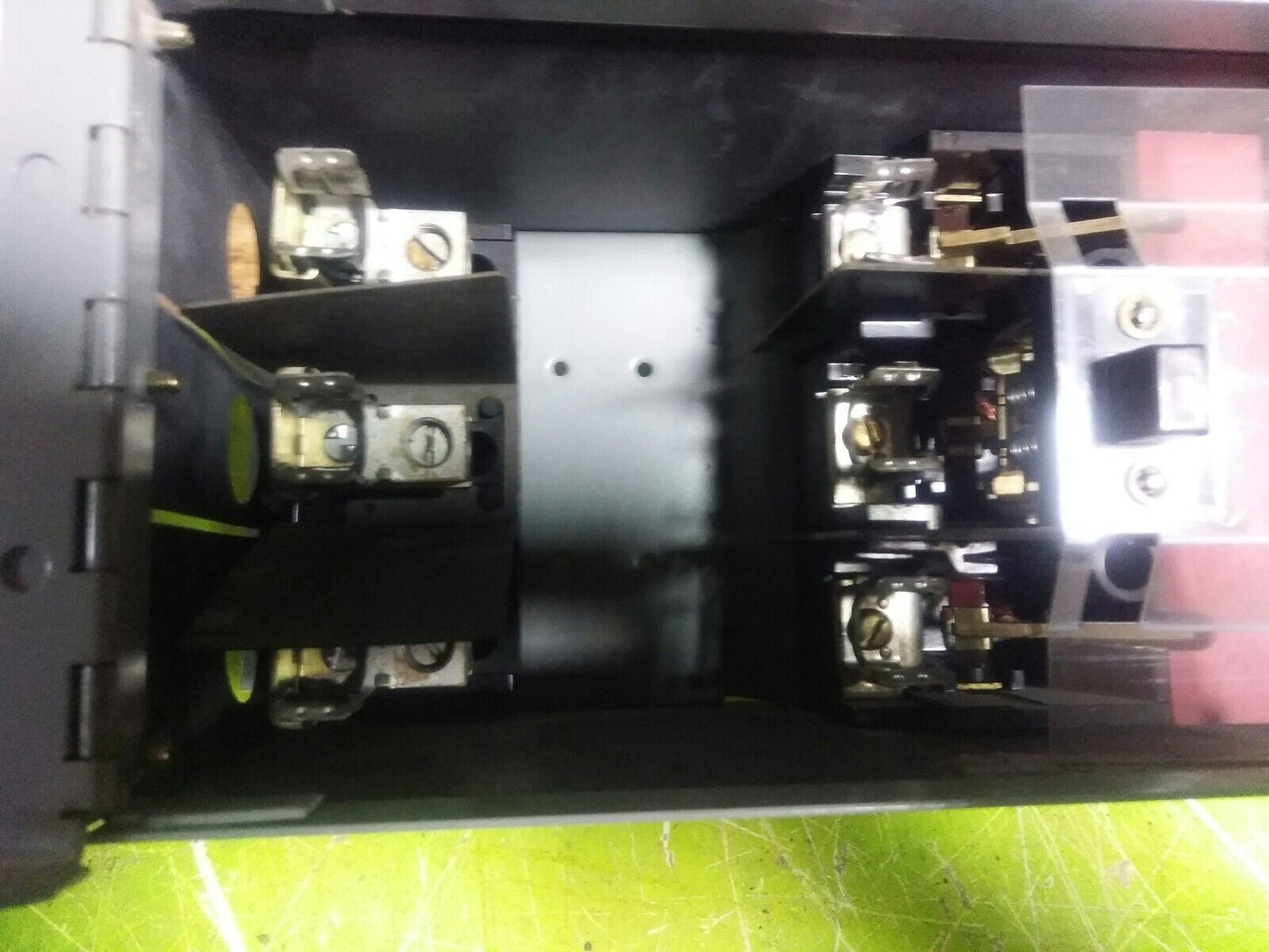 WESTINGHOUSE Cutler Hammer FDPWT3611R 30 amp, 600 vac, Twin Fusible Switch