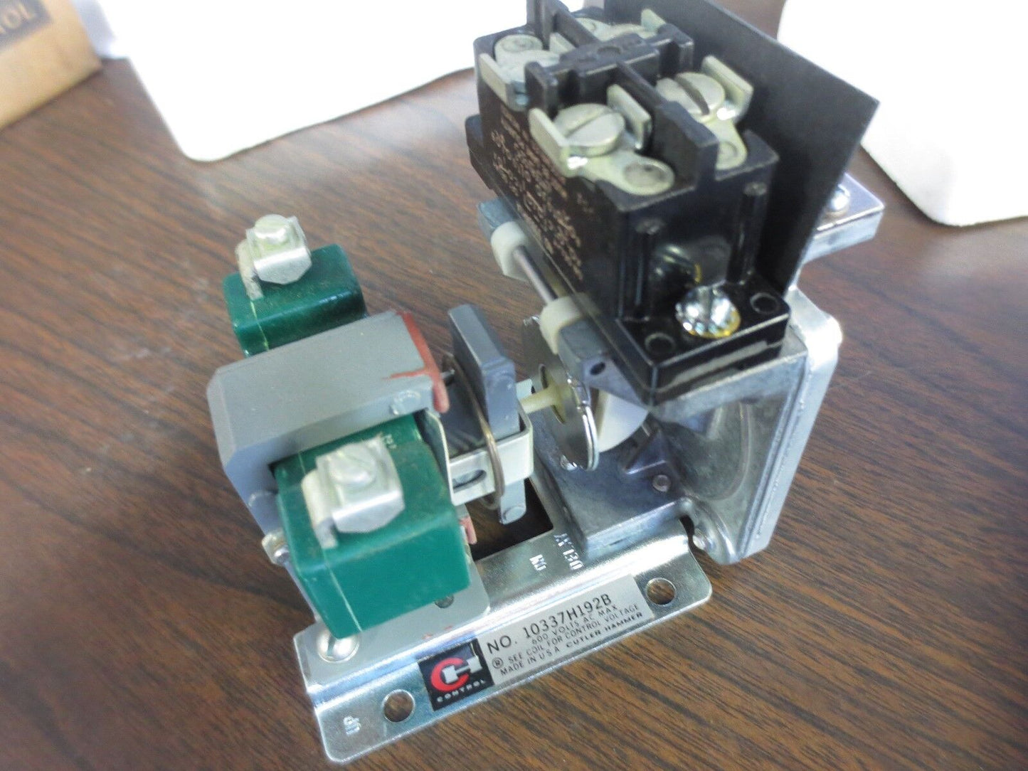 ALLEN-BRADLEY 593-BOV169 OVERLOAD RELAY AUTOMATIC RESET 3-POLE - NEW SURPLUS