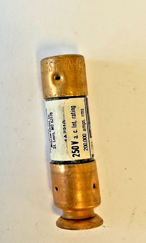 BUSSMANN FRN-R-5 6/10 FUSE FUSETRON 250VAC 5 6/10A ***LOT OF 7***