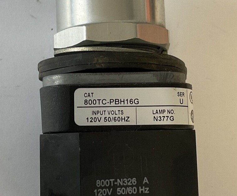 ALLEN BRADLEY 800TC-PBH16G PUSH BUTTON SER.U 120V 50/60HZ W/800TC-XA & 800T-N326