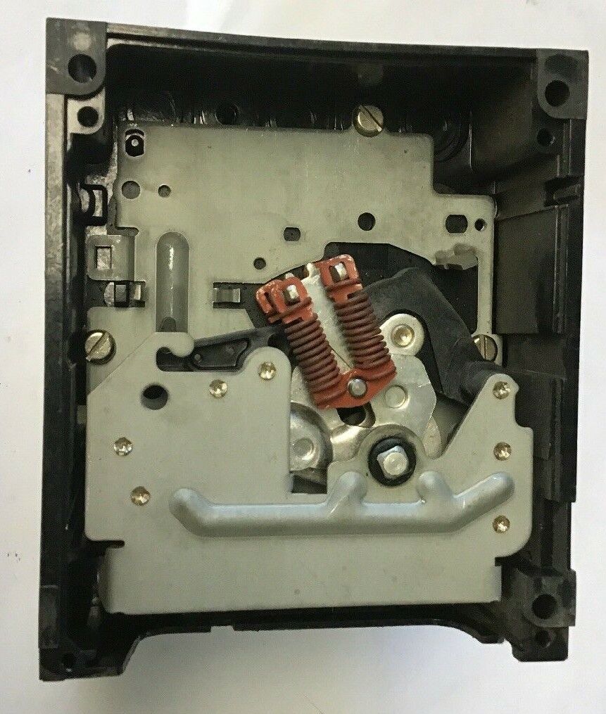 KLOCKNER MOELLER N6 L-32-NA CIRCUIT INTERRUPTER 600VAC 32A
