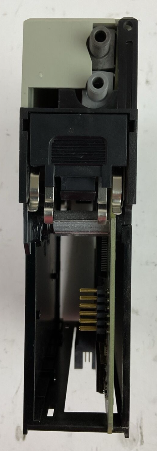 ALLEN BRADLEY 1756-M08SE SER B FW 15.037 CONTROL LOGIX 8 AXIS SERCOS SERVO MOD