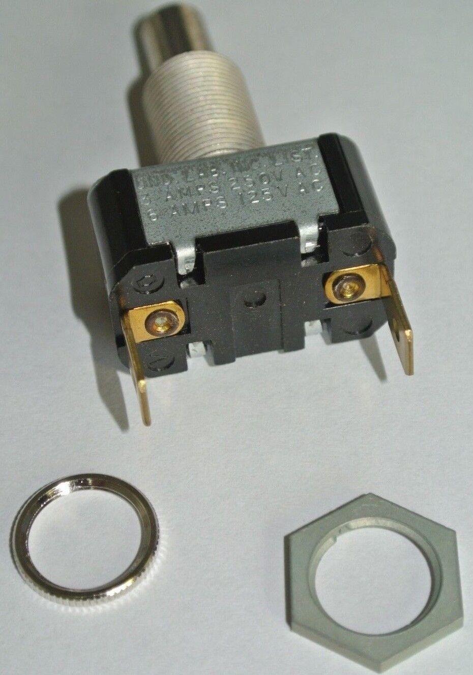 CUTLER-HAMMER 8442K2 - PUSH BUTTON SWITCH SPST 6A 250VAC NEW SURPLUS - LOT of 5