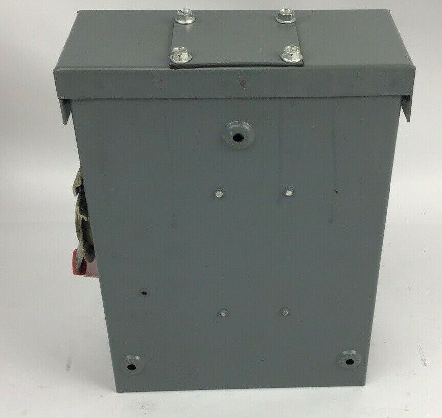 Cutler Hammer DH221NR Heavy Duty Safety Switch 30A 240V 125/250 RAINPROOF