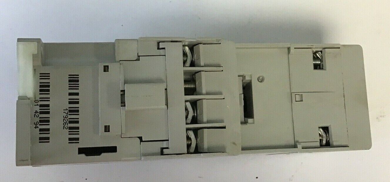 ALLEN BRADLEY 700-CF310E SER.A CONTROL RELAY W/ 100-FPT SER.A