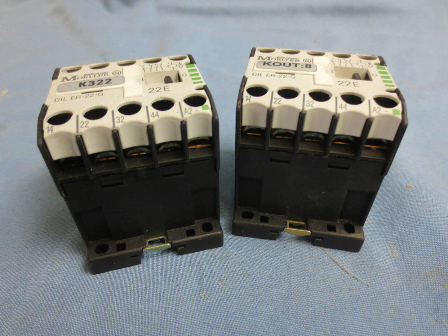 KLOCKNER-MOELLER DIL ER-22-G CONTACTOR RELAY - LOT of 2