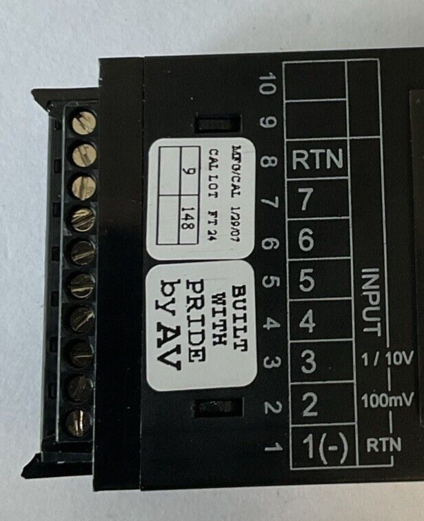 OMEGA DPIS32-DC PANEL METER 7050652 STRAIN GAUGE