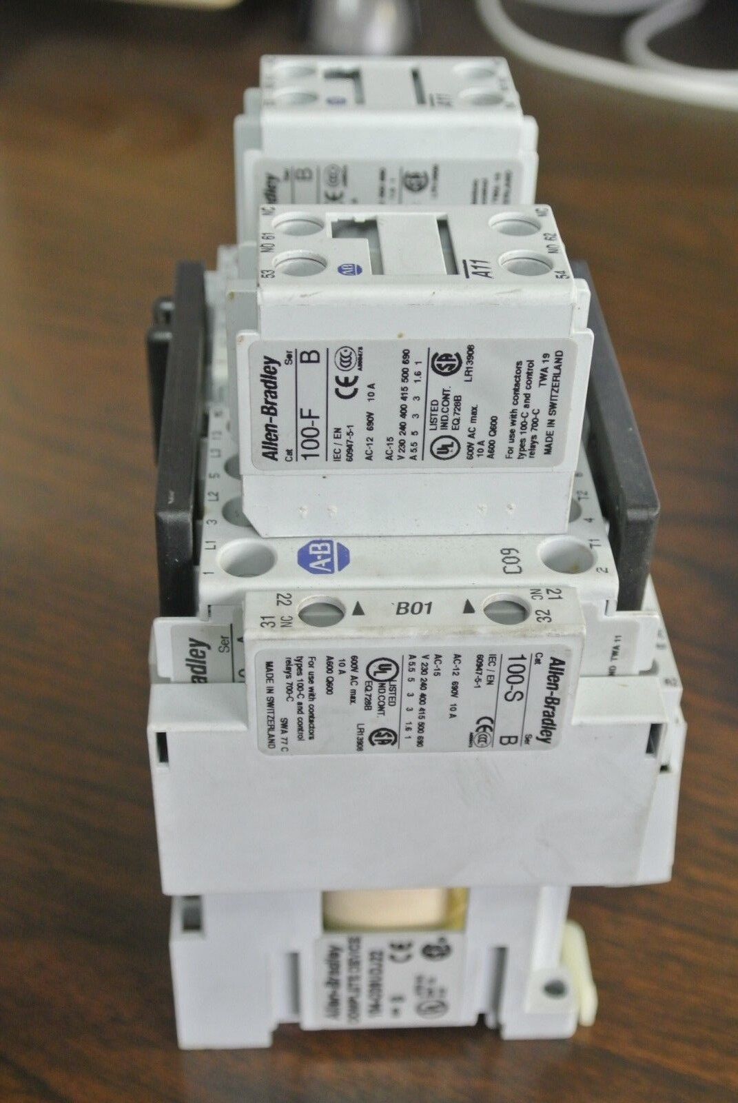 ALLEN-BRADLEY 104-C09UDJ22 REVERSING CONTACTOR incl. 100-FSD250 + 100-F + 100-S