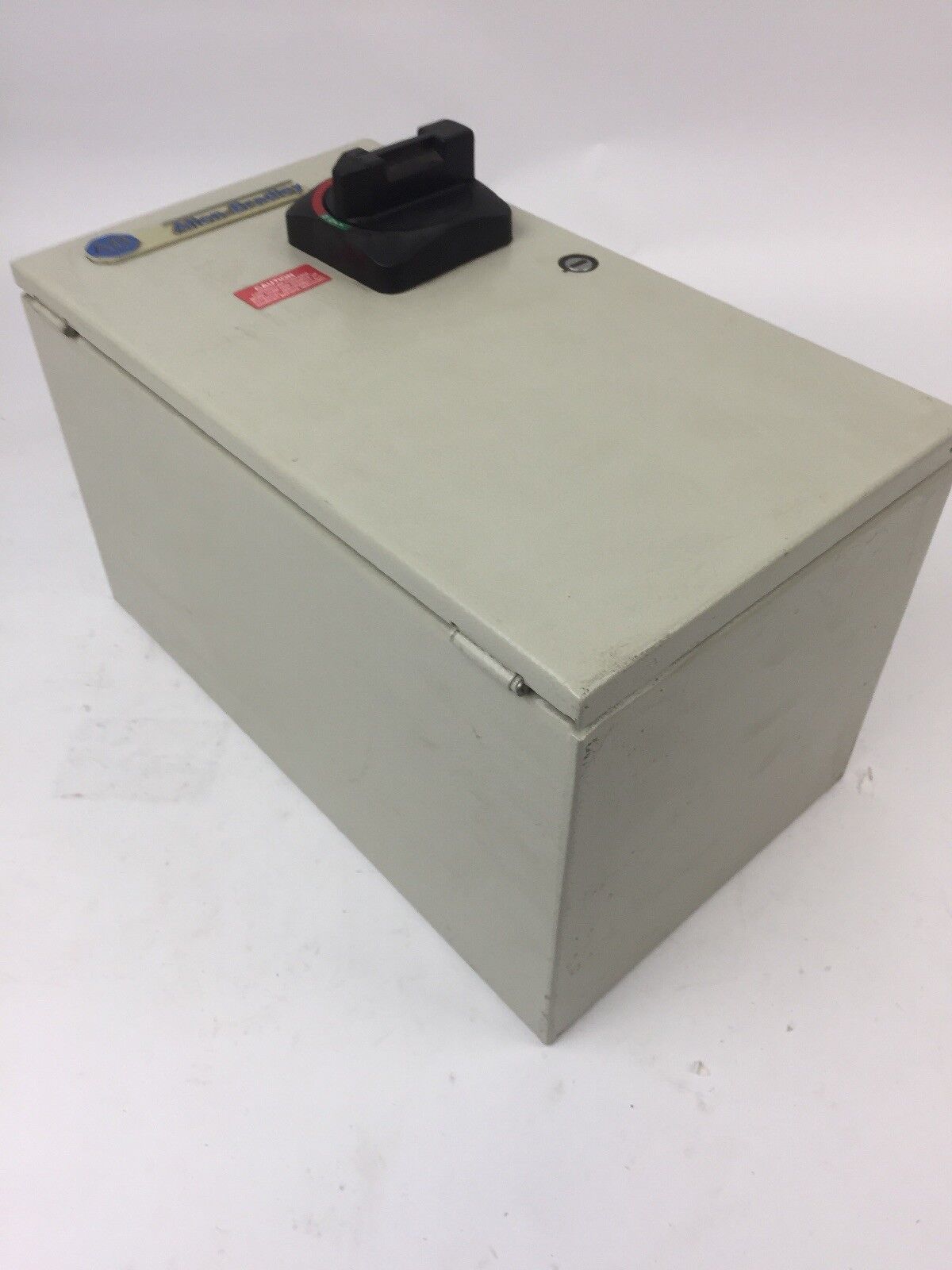 ALLEN BRADLEY 112-C09ABDA1E COMBINATION MOTOR CONTROLLER W/DISCONNECT SWITCH