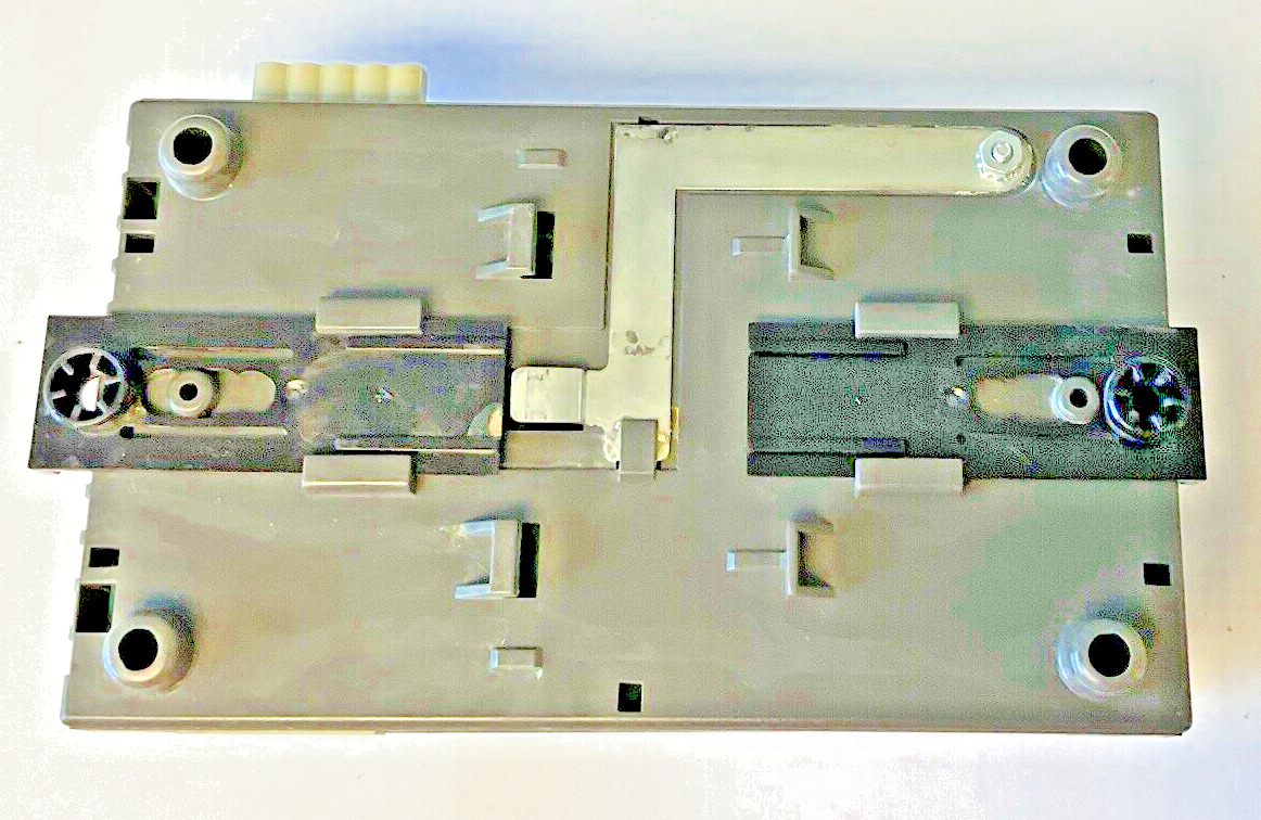 SCHNEIDER ELECTRIC UI-8-10 INPUT MODULE 10-28VDC 0.7W