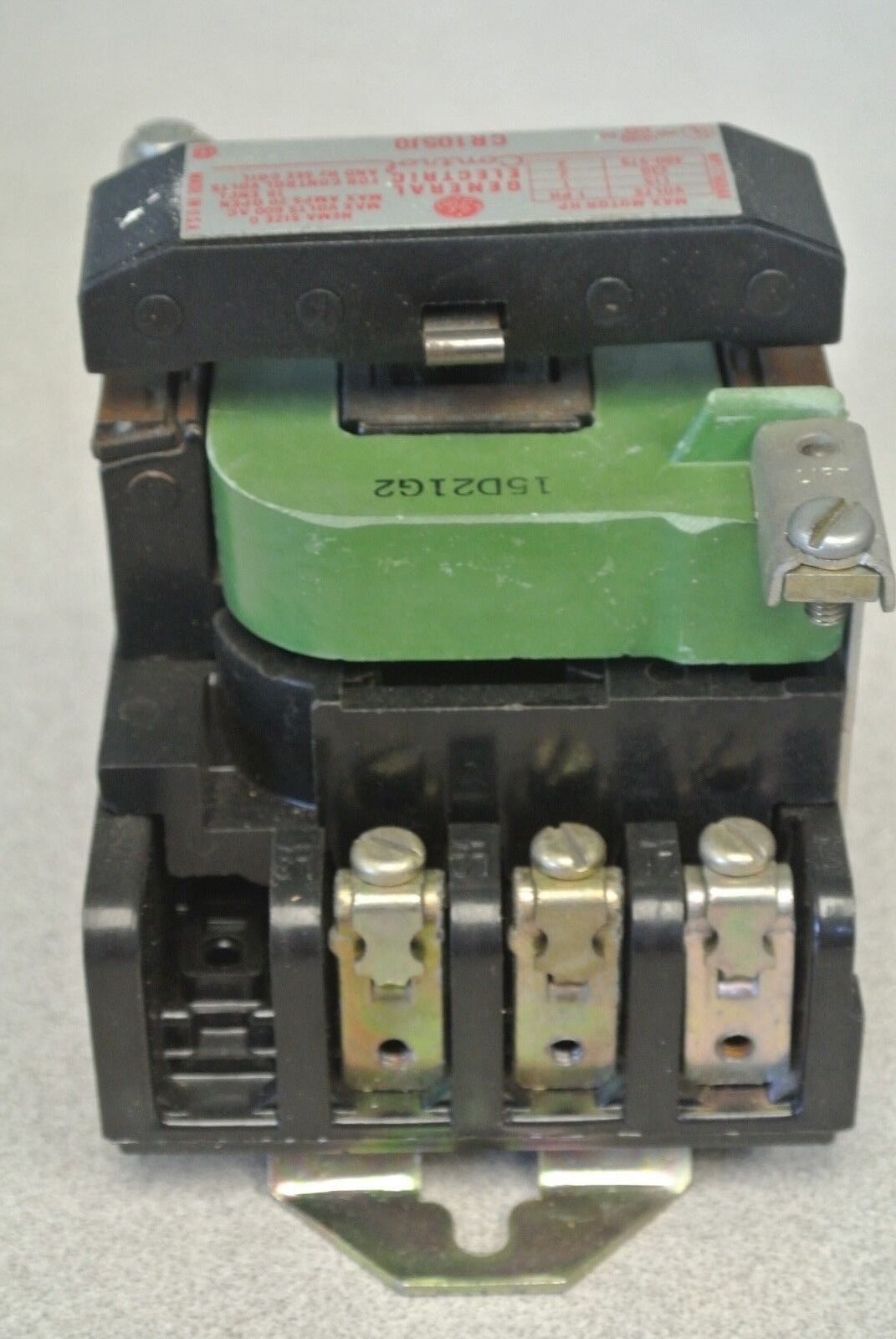 GENERAL ELECTRIC CR105J0 MAGNETIC CONTACTOR / 380V 50Hz, 440V 60Hz / NEW SURPLUS