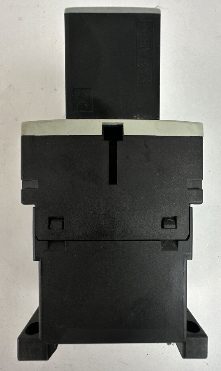 SIEMENS 3RH1131-1BB40 CONTACTOR 10A 600VAC COIL 24VDC 3ZT 1919-1BB00 SURGE SUPPR