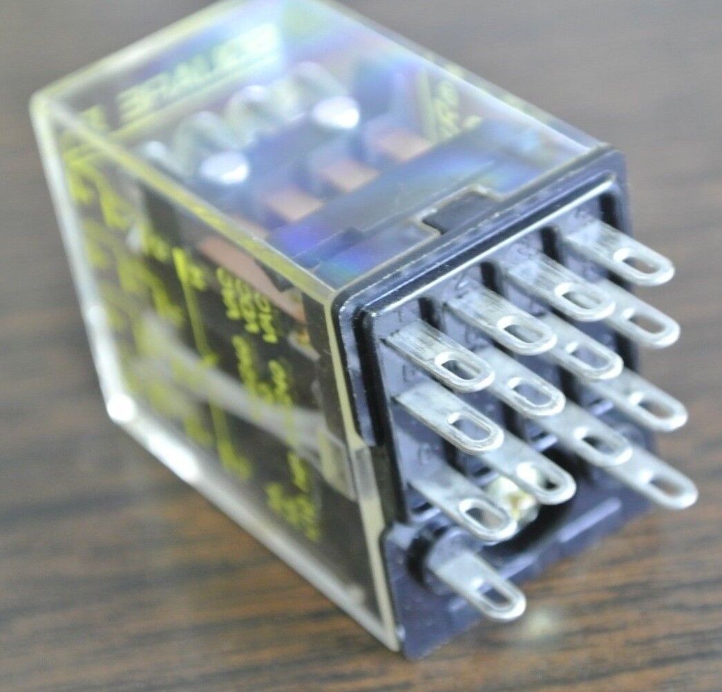 SQUARE D 8501RSD4P14V53 - MINI GEN. PURP. RELAY - 4PDT, 3A, 24VDC - NEW SURPLUS