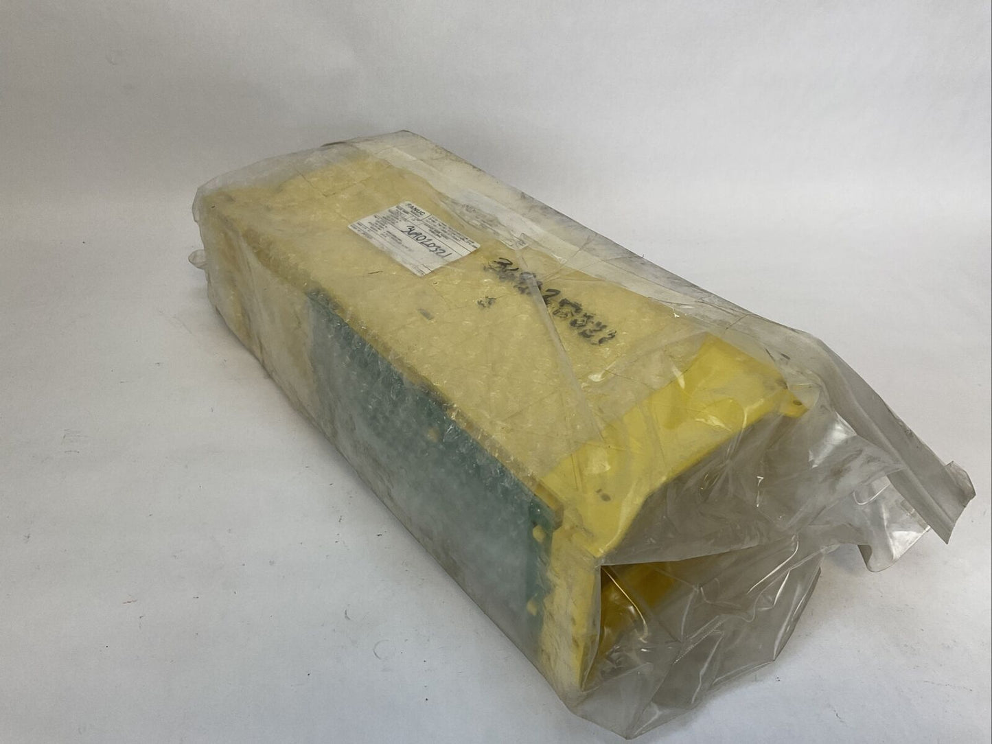 FANUC A05B-2500-C001 2 SLOT BACKPLANE W/FAN UNIT