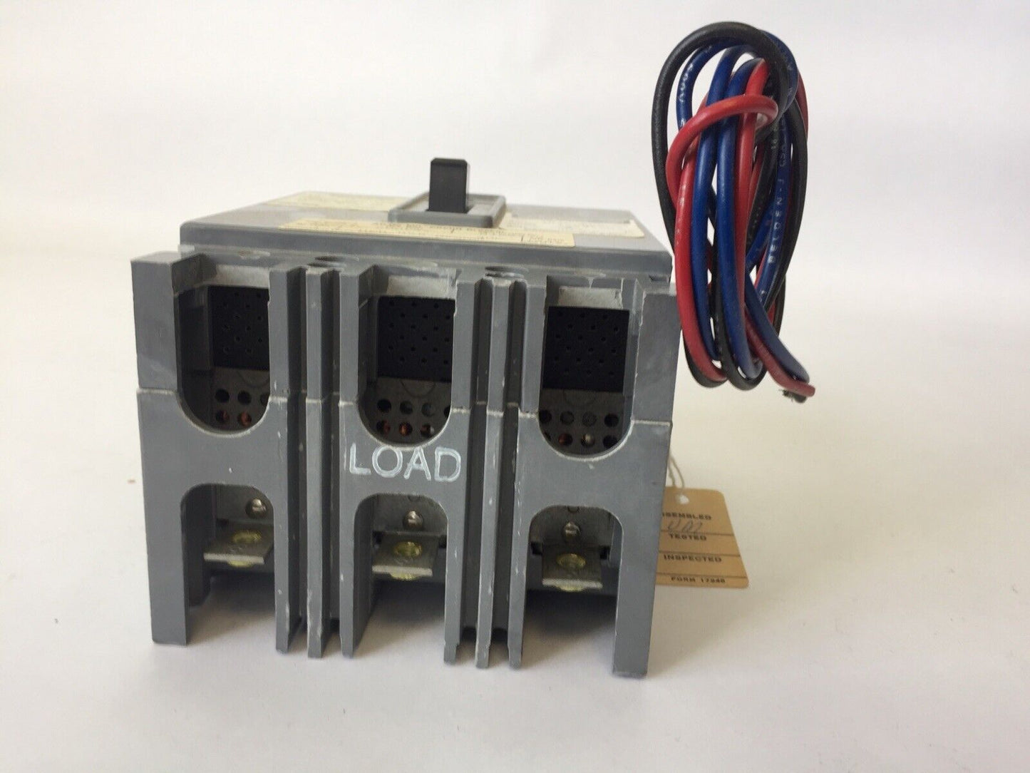 WESTINGHOUSE HFB3035 AB DE-ION CIRCUIT BREAKER 35AMP 600VAC 3POLE 4979D06G03