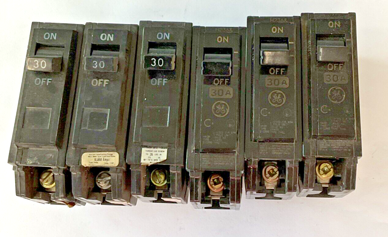 GE THQL1130 CIRCUIT BREAKER FRAME TYPE THQL 120/240VAC 1POLE 30AMP***LOTOF6***