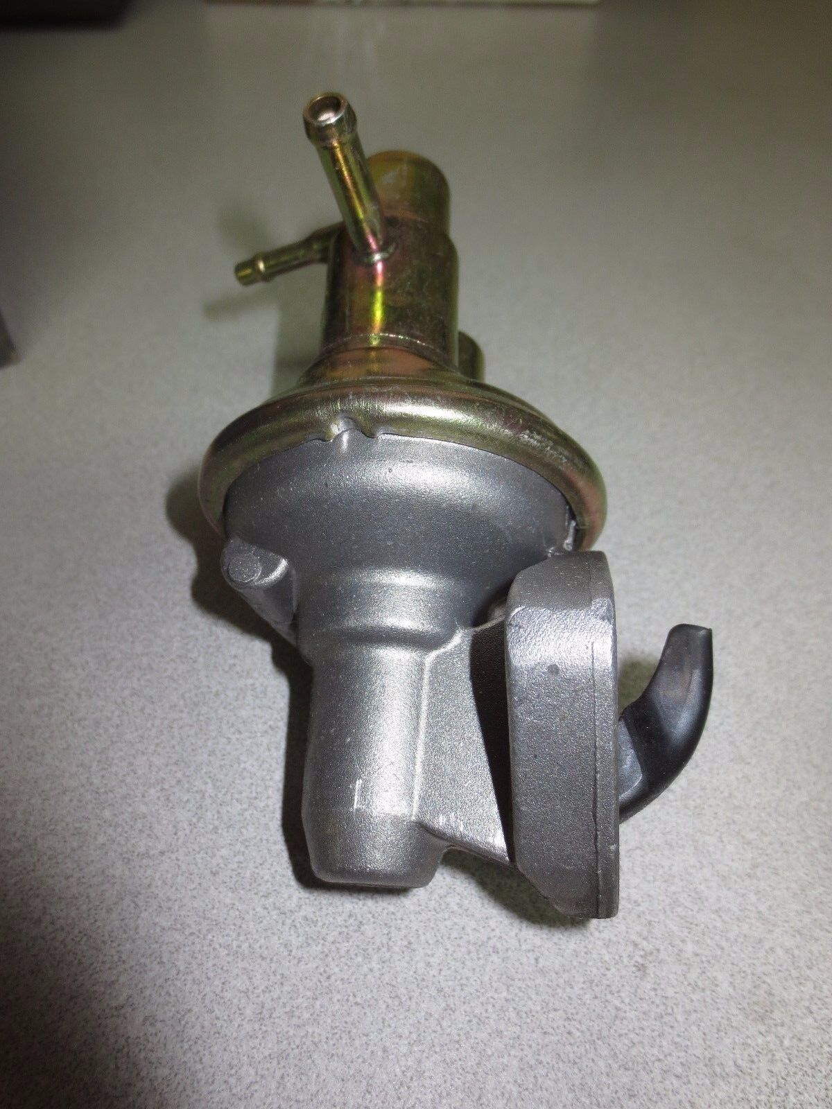 BOSCH 68671 FUEL PUMP - F00E190867 - NEW SURPLUS - MADE in USA