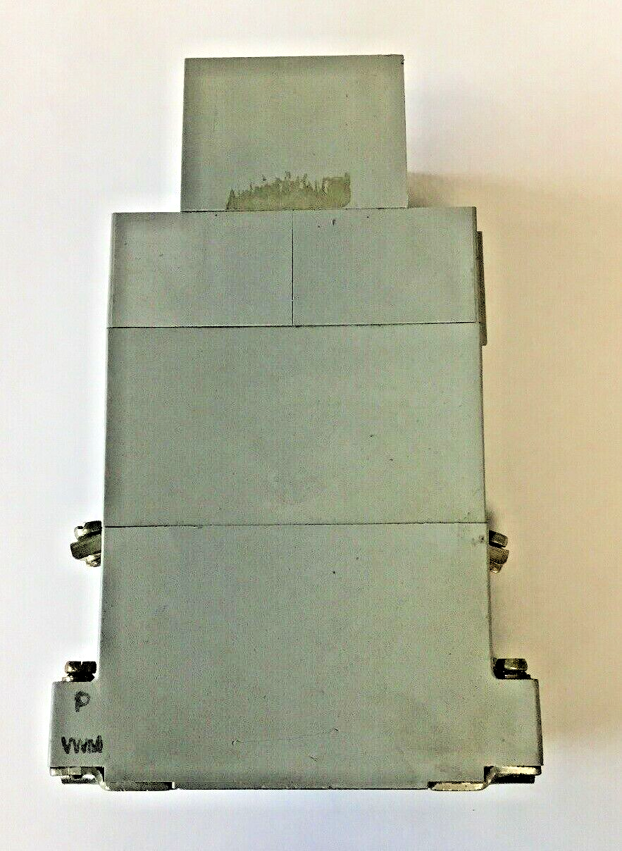 ALLEN BRADLEY 700-RTC33S020U1 SER A FIXED TIME DEL. SOLID STATE TIMER 120VDC/120