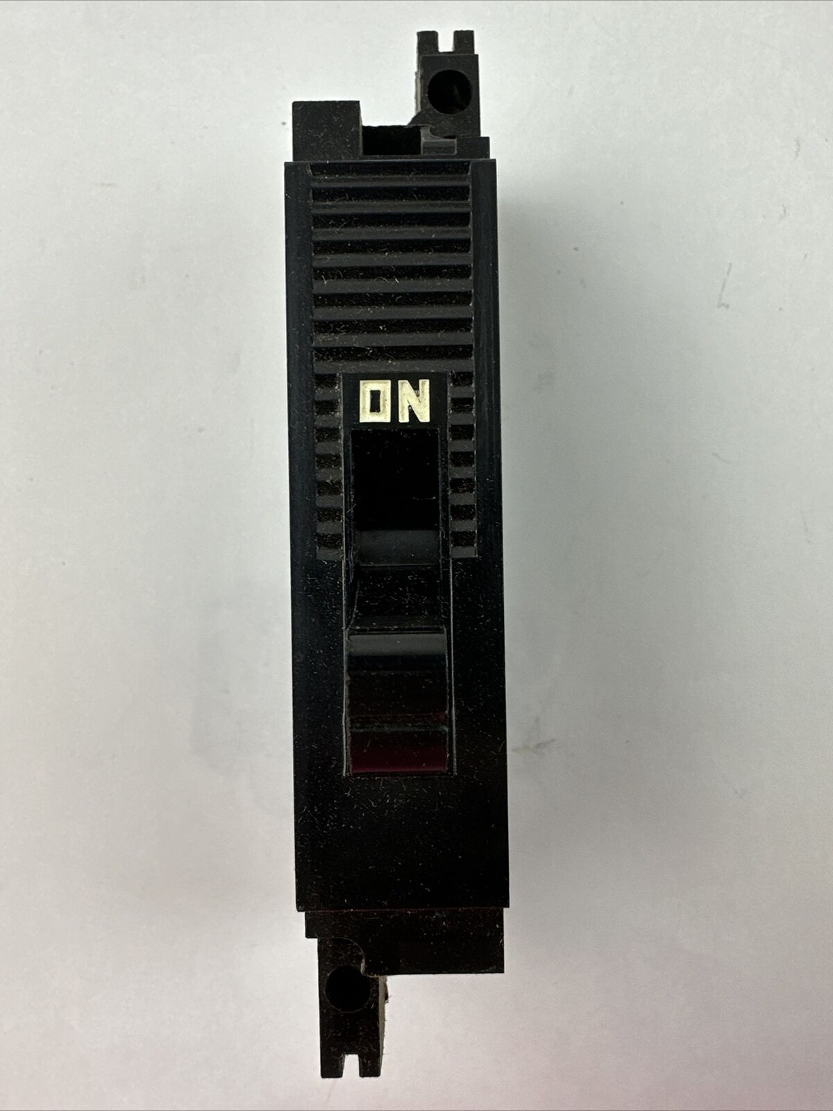 SQUARE D 992130 THERMAL MAGNETIC CIRCUIT BREAKER 125V 30AMP 1POLE TYPE ML
