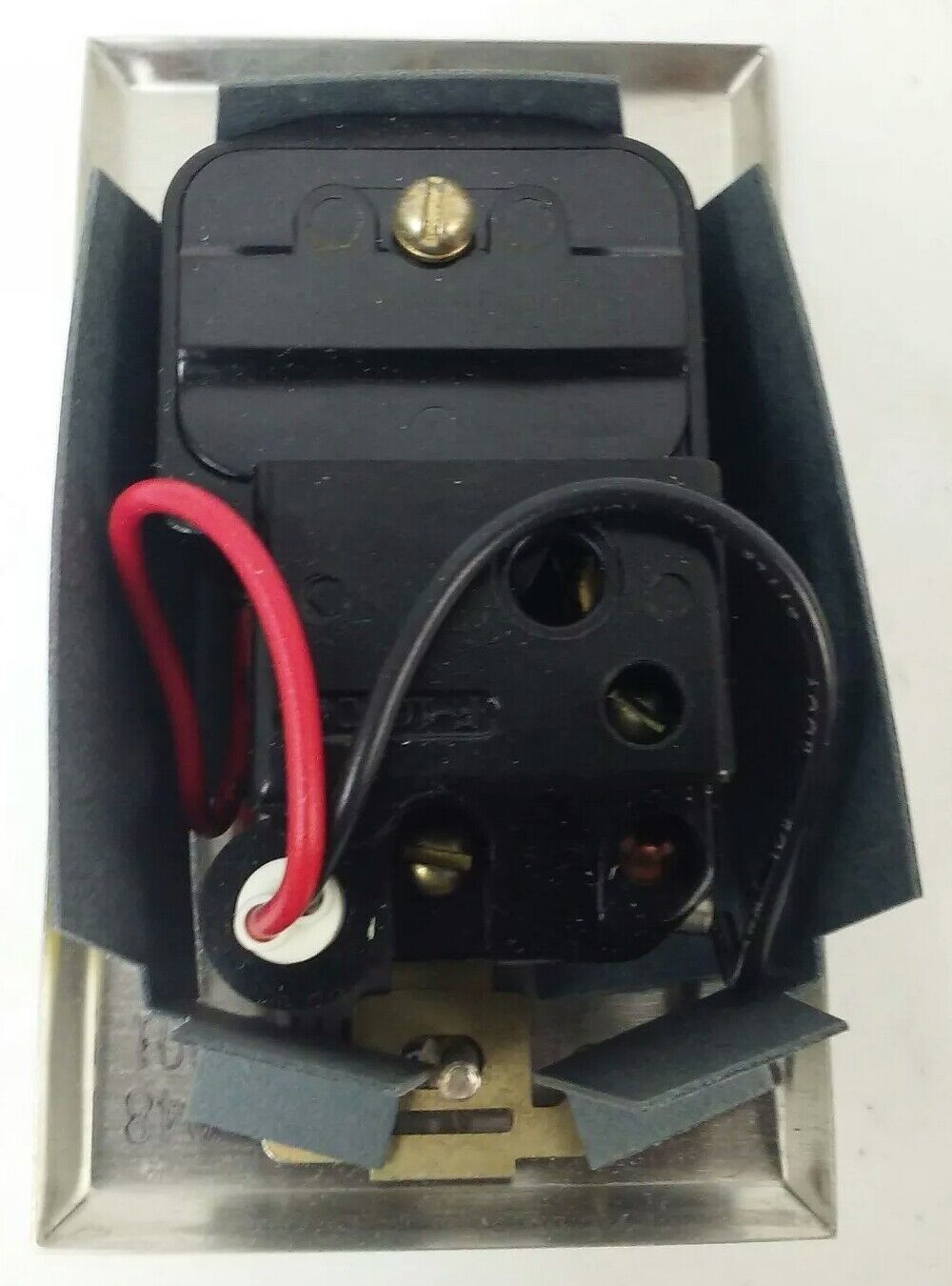 ALLEN BRADELY 600-TQX110 SER.B, MANUAL MOTOR STARTER 240V, NO KEY