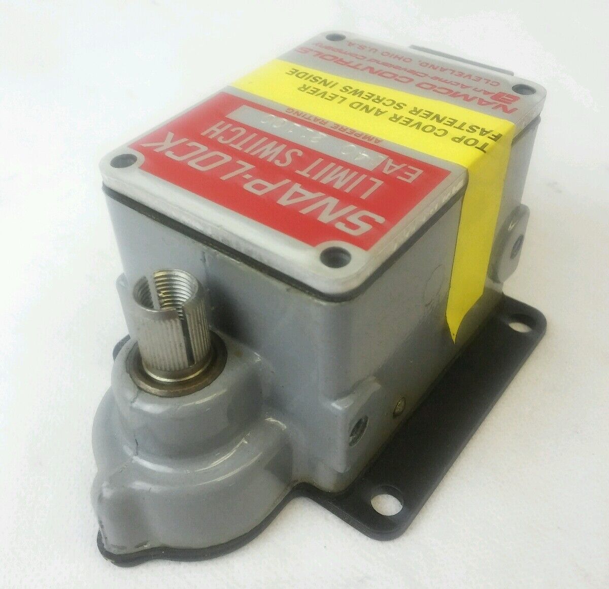 NAMCO CONTROLS SNAP-LOCK LIMIT SWITCH EA040-21100
