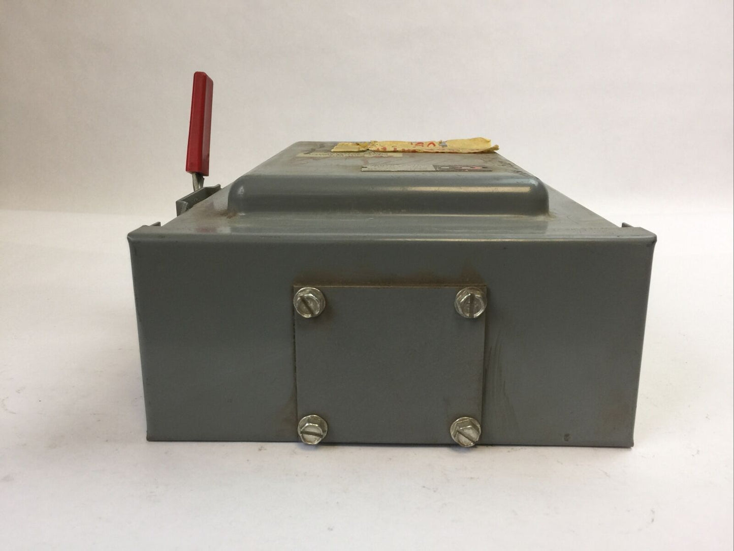 CUTLER HAMMER 4105H3341H FUSIBLE SAFETY SWITCH 30A 250VDC 240VAC 7.5HP RAINPRO