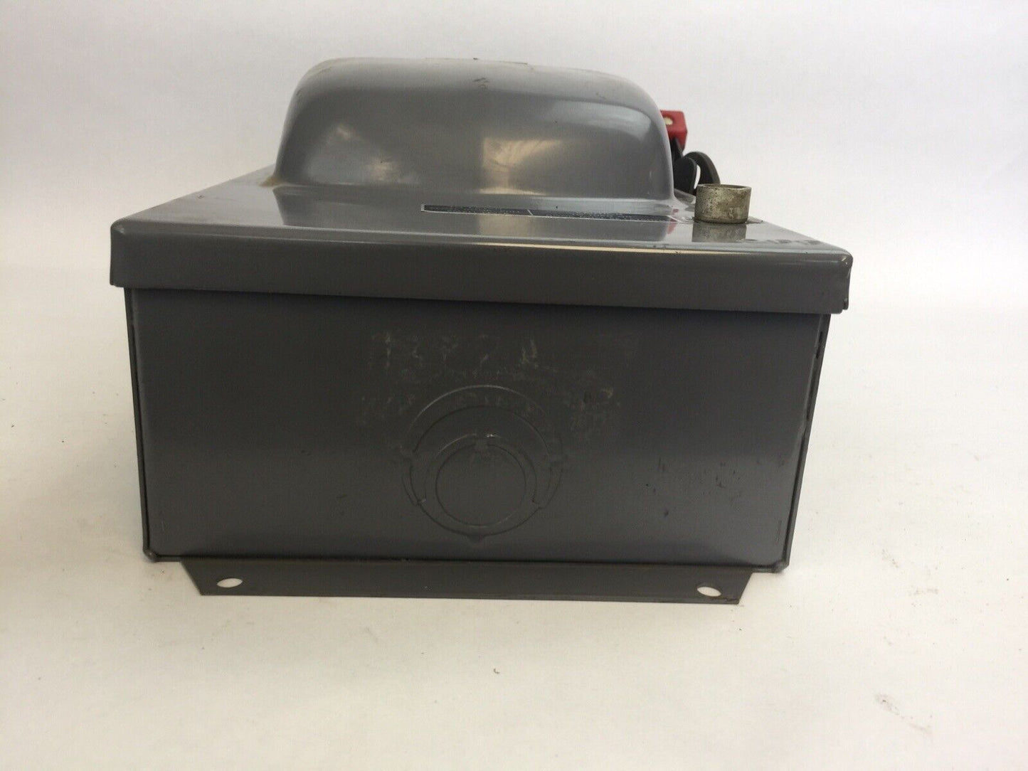 SQUARE D H322A FUSIBLE SAFETY SWITCH SERIES A2 240VAC 250VDC 60AMP 10HP 3 POLE