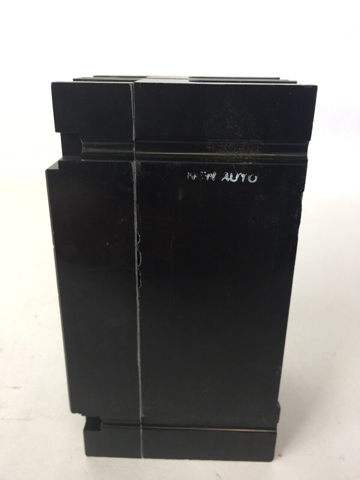WESTINGHOUSE EHB2100N NON AUTO CIRCUIT BREAKER 100AMP 2POLE 480VAC 250VDC