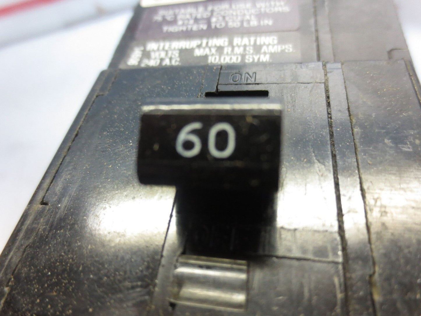 SQUARE D Q1U360 CIRCUIT BREAKER 60A, 240VAC, 3-POLE COMMON TRIP