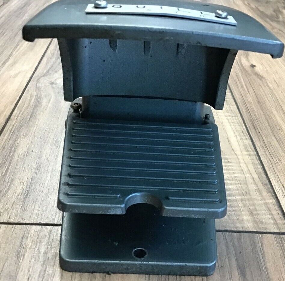 KAKUSAI DENGYO FOOT SWITCH