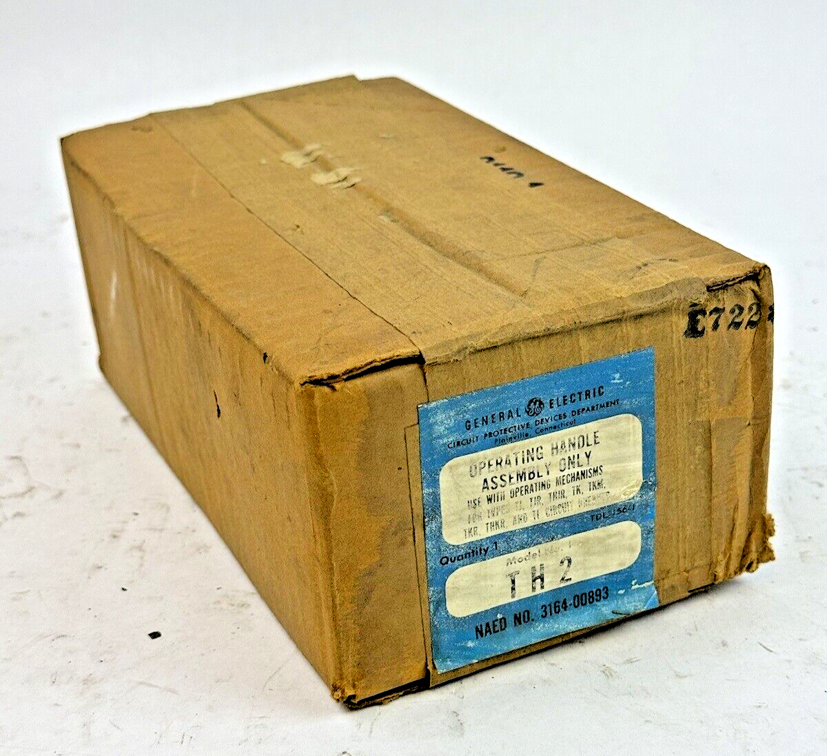 GE / GENERAL ELECTRIC - TH2 - OPERATING HANDLE ASSEMBLY - FACTORY SEALED
