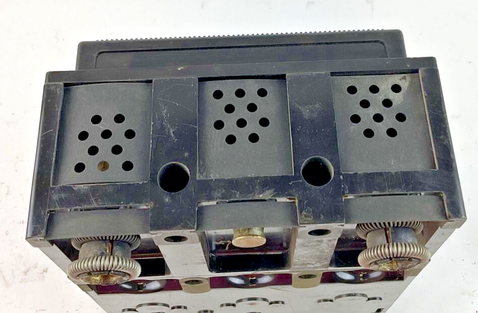 ITE CJ3B40000509 CIRCUIT BREAKER 400A 600VAC 3POLE FRAME CJ TYPE ET
