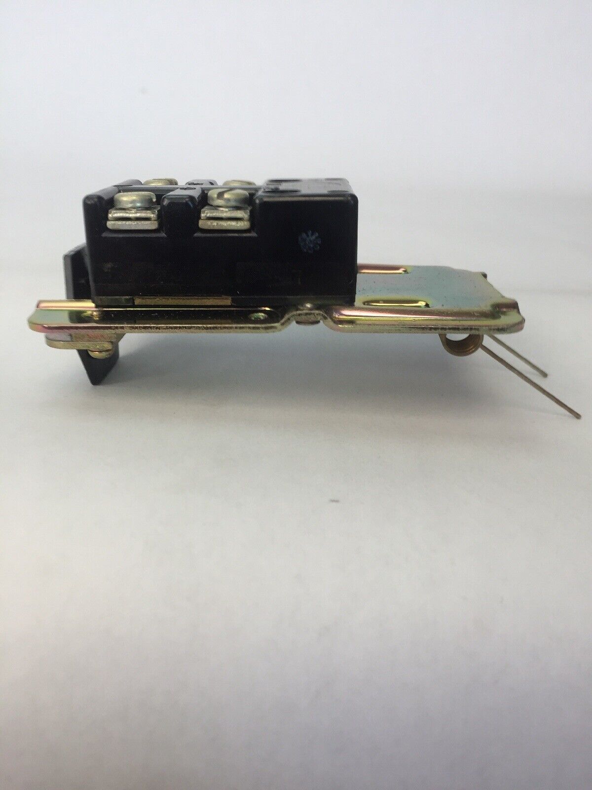 ALLEN BRADLEY 849-N1A PNEUMATIC TIMING RELAY AUXILIARY CONTACT