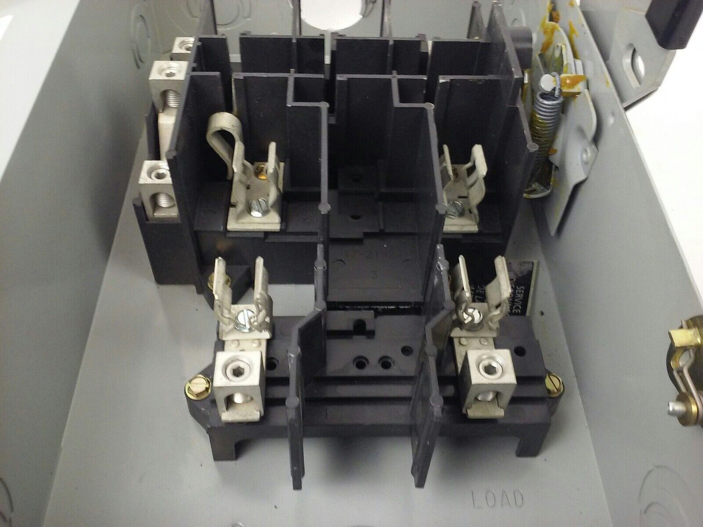 CUTLER HAMMER DG222NGB, SER.B, G.D. SAFETY SWITCH, 60A, 240V, 60HZ, FUSIBLE,USED