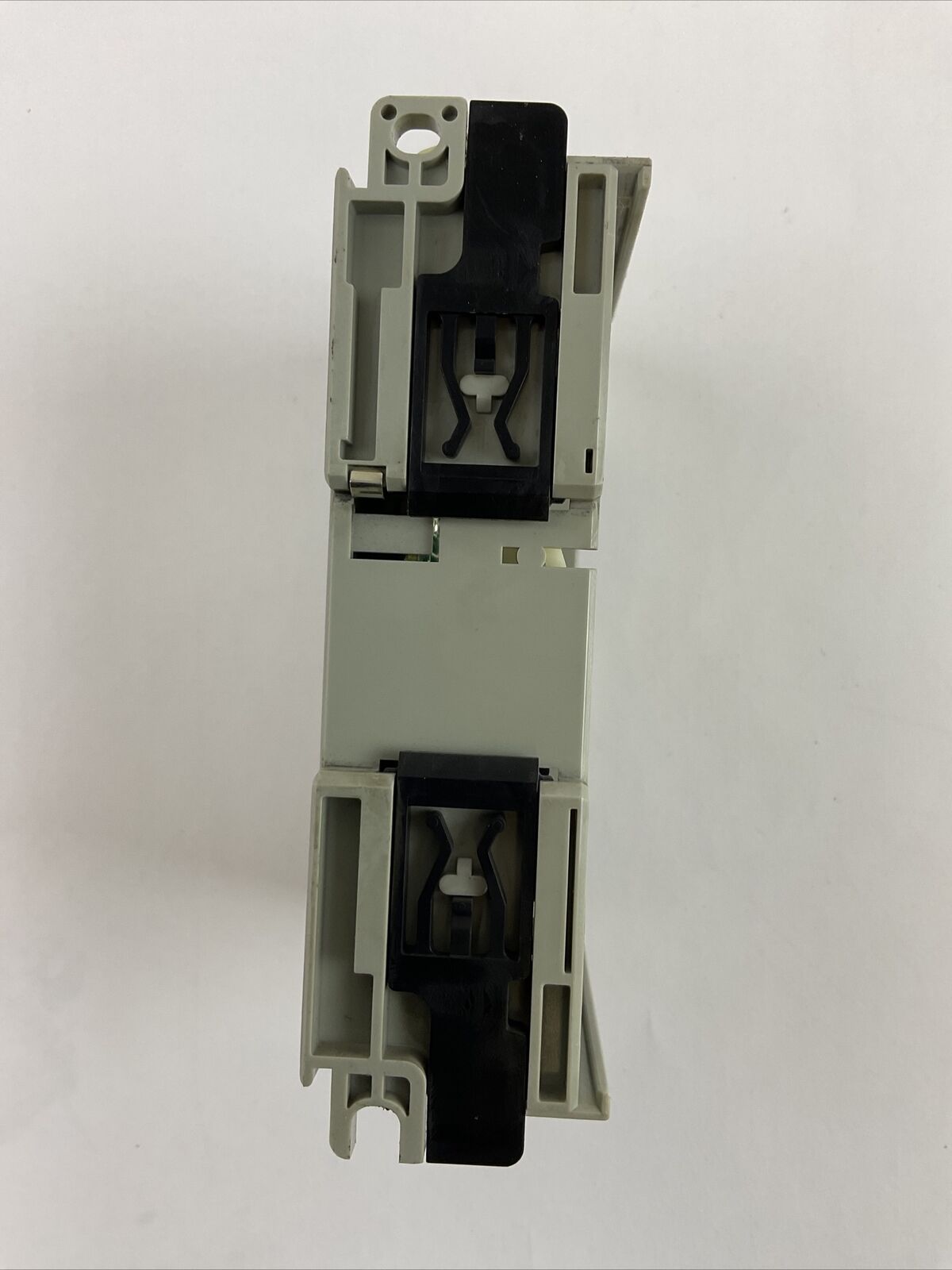 ALLEN BRADLEY 1769-OA8 SER A REV 1 F/W REV 1.1 8PT 85-264VAC OUTPUT MODULE