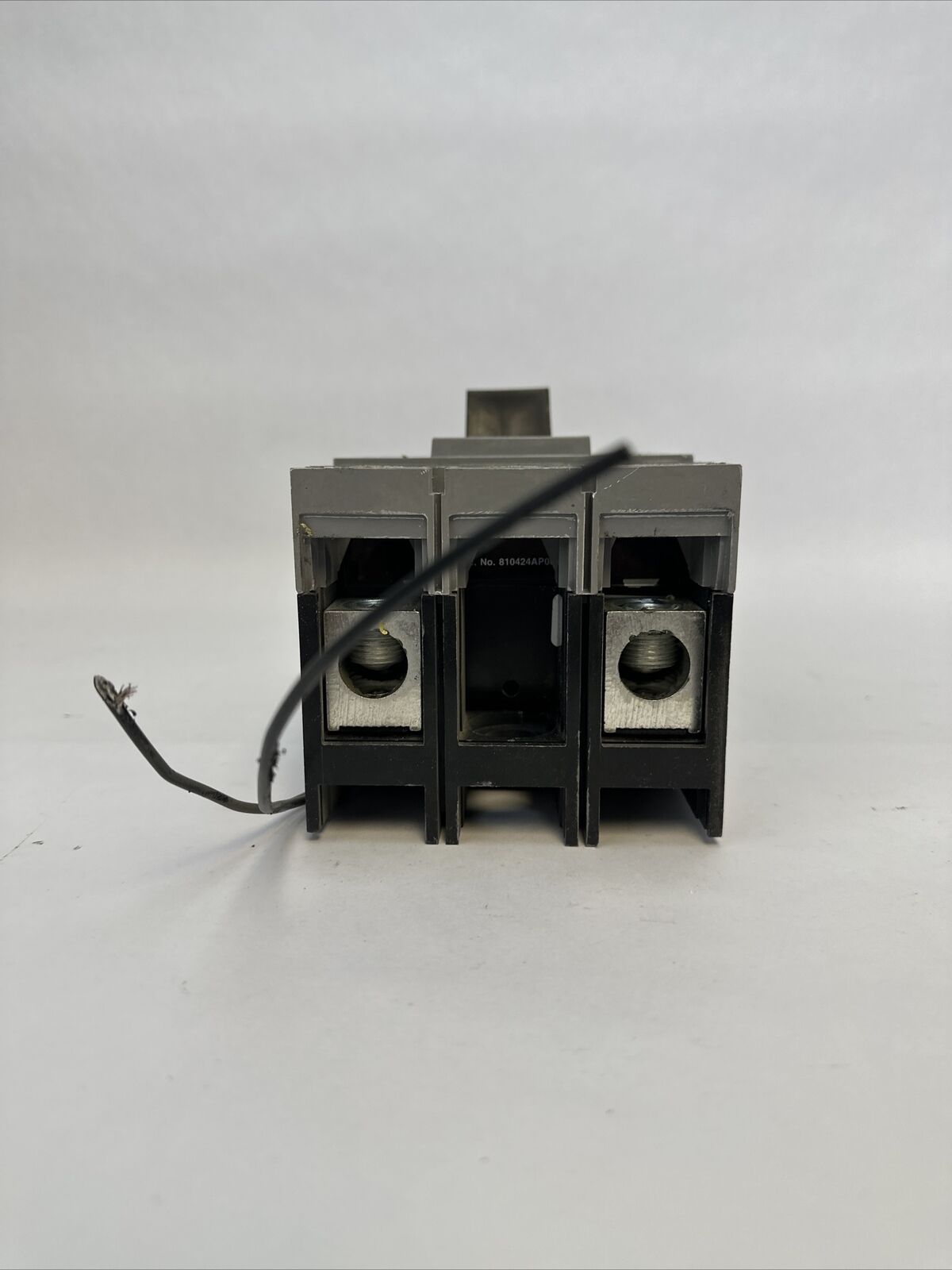 SIEMENS FXD62B200 CIRCUIT BREAKER 200A 600VAC 250VDC SER C S01FD60 SHUNT TRIP