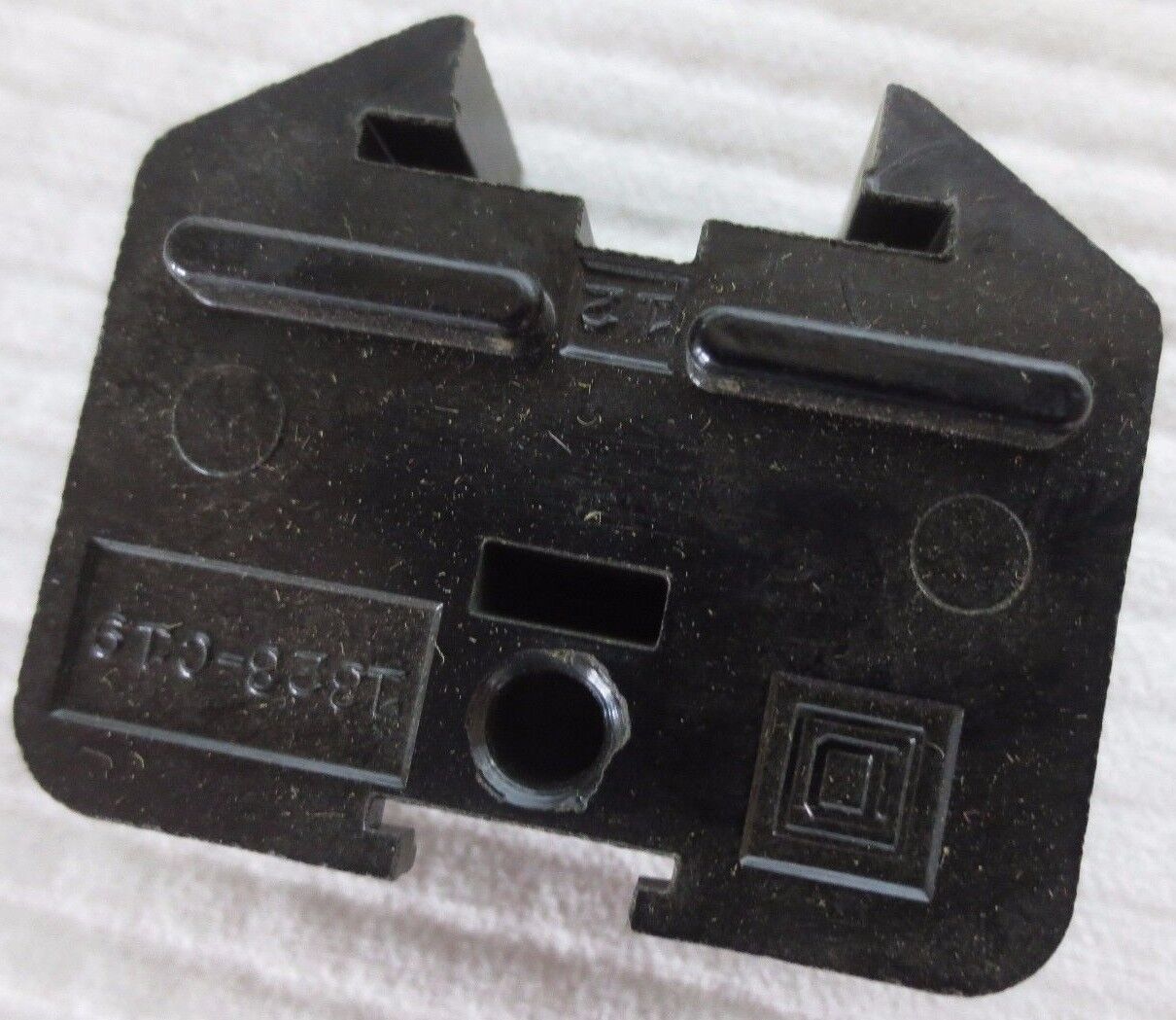 SQUARE D 9080 KC-1 TERMINAL BLOCK SECTIONS 600V NEW SURPLUS in SEALED BOX