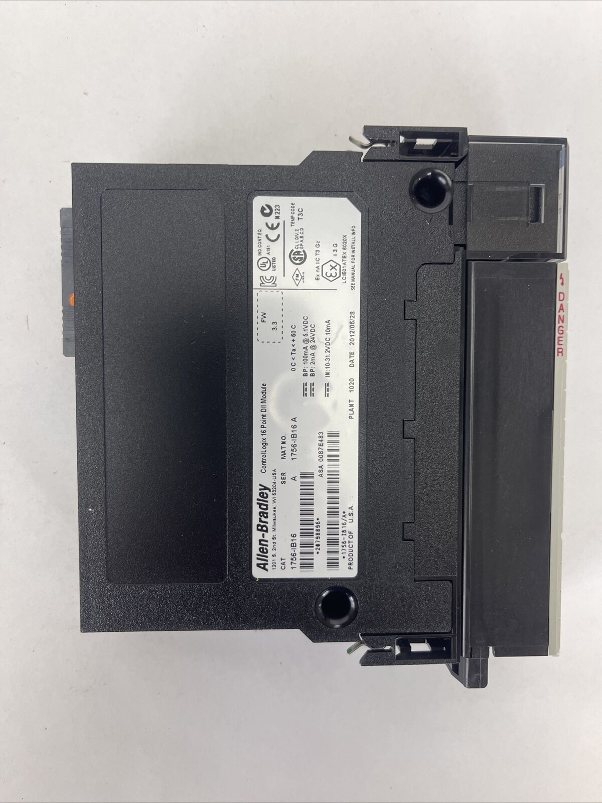 ALLEN BRADLEY 1756-IB16 SER A FW 3.3 CONTROL LOGIX 16 POINT D/I MODULE