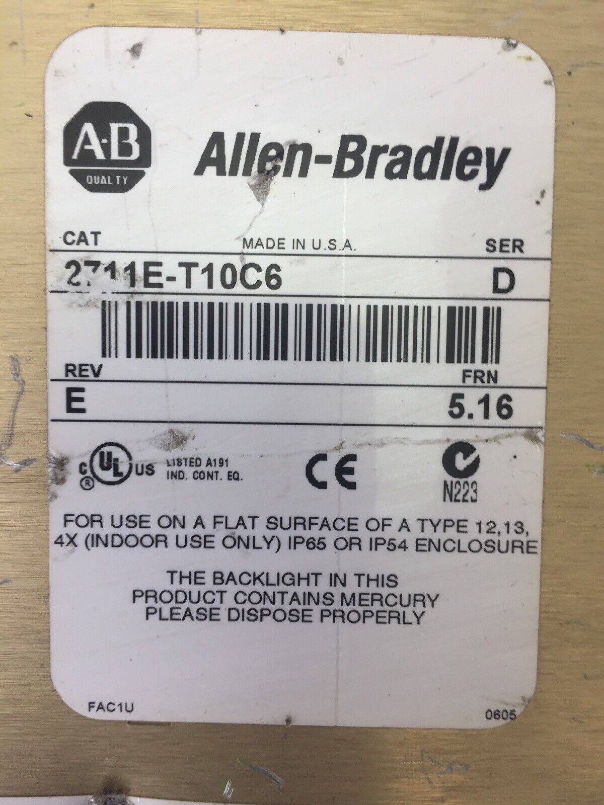 ALLEN BRADLEY 2711E-T10C6 PANELVIEW 1000E SER D REV E FRN 5.16 115/230VAC 70W