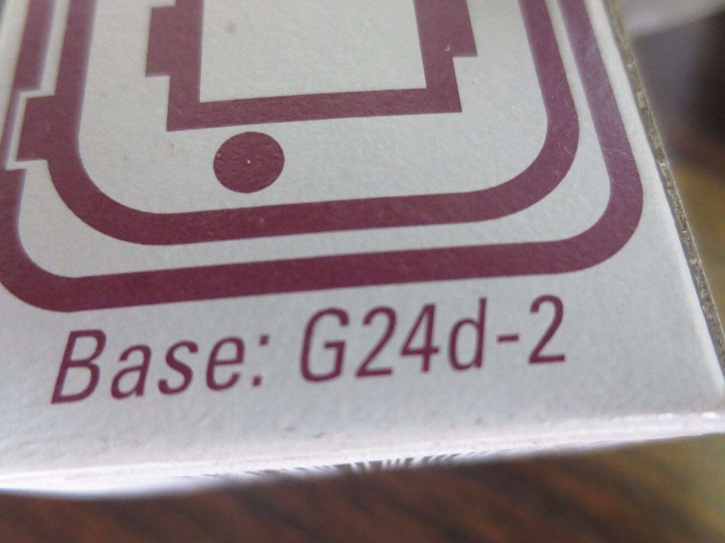 GE F18DBX/835 - F18DBXT4/SPX35 FLUORESCENT LAMP - 18W - NEW SURPLUS