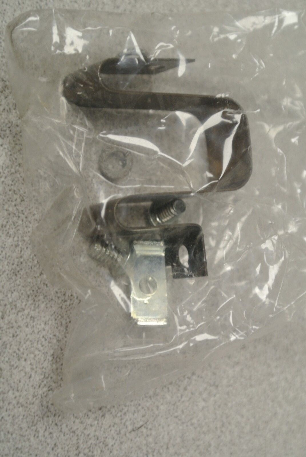 HYDROVALVE RM-809 RELAY ELEMENT / "U" ELEMENT / RETAINER & SCREWS / NEW SURPLUS