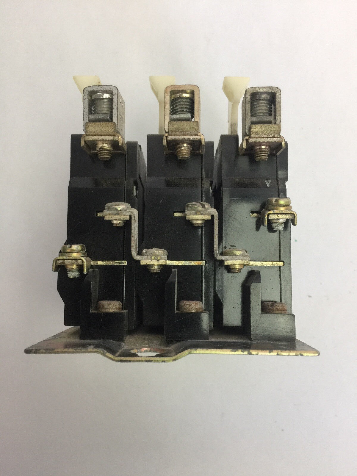 GOULD L113DL1 INDEPENDENTLY MOUNTED OVERLOAD RELAY 50AMP 600VAC NO HEATERS