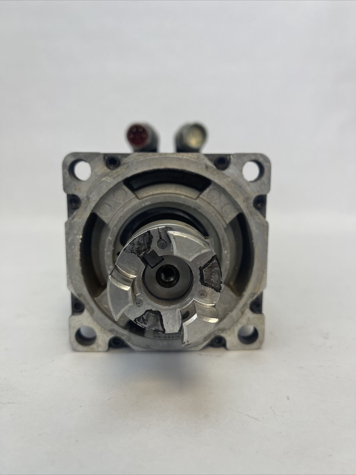 ALLEN BRADLEY MPL-B430P-SJ72AA SERVO MOTOR SER A 5000RPM 2.2/3.0 kW/HP 9.2AMP