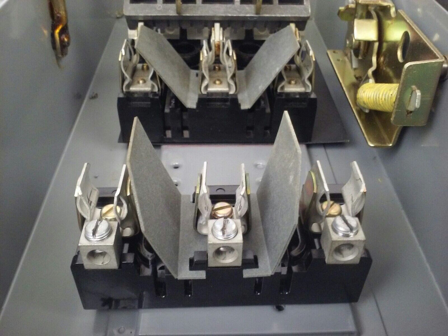 WESTINGHOUSE JHU361- JHFN361 FUSIBLE SAFETY SWITCH , 3PH, 30A, 600V,20HP,NEMA 12